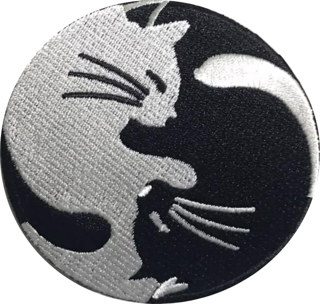 PatchClub Macska Yin Yang Javítás Vasalót/Varrni (Fekete Macska/Fehér Macska) Yinyang Szimbólum Javítás, 3 cm - Teljesen Hímzett Applied