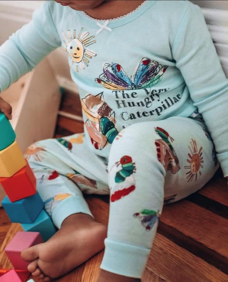 A baba először is A Világ Eric Carle 2-Darab Viselethez Gyerek Pizsama (Mesekönyv Gyűjtemények)