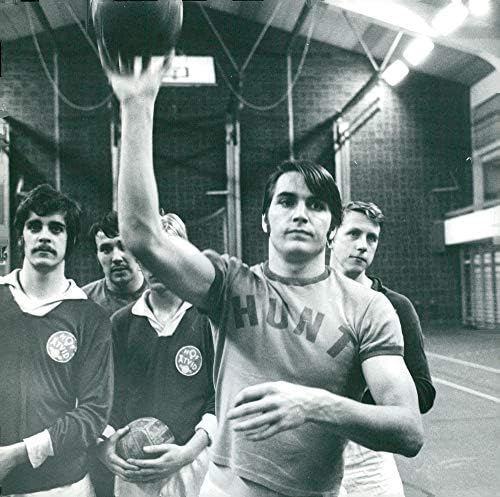 Vintage fotó a Válaszokat. A szabadidő-tanácsadó, a focista in197;tvidabergs minden-svéd labdarúgó association197;FF gyakorolja,