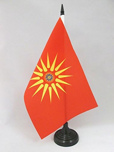 AZ ZÁSZLÓ Macedónok Etnikai Táblázat Zászló 5 x 8 - Macedónia Asztal Zászló 21 x 14 cm - es, Fekete Műanyag pálca, Bázis