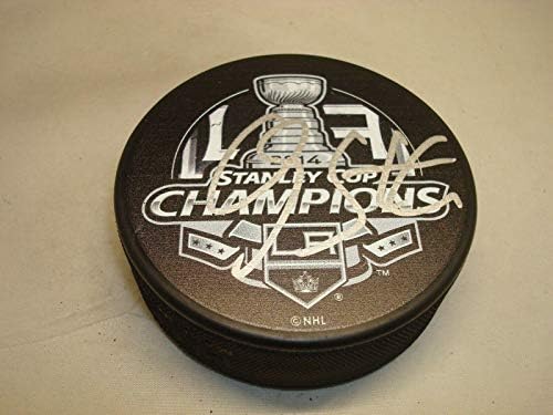 Darryl Sutter Aláírt Los Angeles Kings 2014-Ben Stanley-Kupa Bajnokok Jégkorong 1A - Dedikált NHL Korong